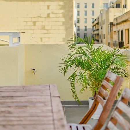 Sliema Unique 4 Bedroom Townhouse Off The Beach Екстер'єр фото
